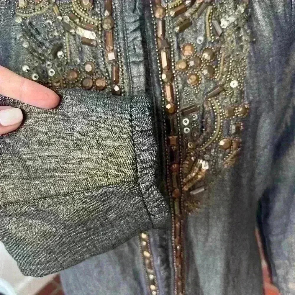Chico’s Jacket- Fully lined ruffled detailed and sequin beading all thru -SZ 1 - Picture 3 of 7